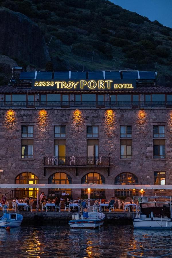 Assos Troy Port Hotel מראה חיצוני תמונה